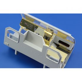 Eduard 1:35 HEMTT interior dla Italeri