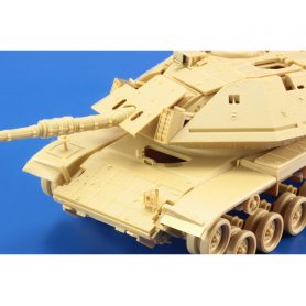 Eduard 1:35 Magach 6B Gal Batash dla Academy 13281