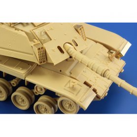 Eduard 1:35 Magach 6B Gal Batash dla Academy 13281