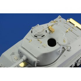 Eduard 1:35 M4A3E8 dla Tamiya 35346