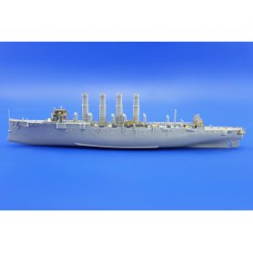 Varyag Cruiser 1/350 ZVEZDA