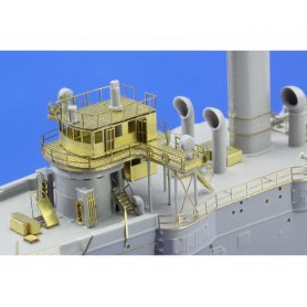 Varyag Cruiser 1/350 ZVEZDA