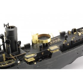 Eduard 1:144 HMCS Snowberry pt. 2 superstructure dla Revell 05132