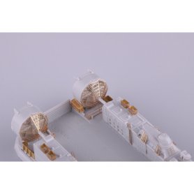 Eduard 1:350 USS Iwo Jima LHD-7 pt.1 assault craft units dla Trumpeter