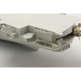 Eduard 1:350 CV-63 Kitty Hawk pt.2 hull and deck dla Trumpeter 05619