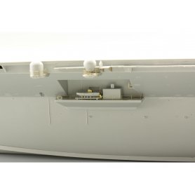 Eduard 1:350 CV-63 Kitty Hawk pt.2 hull and deck dla Trumpeter 05619