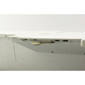 Eduard 1:350 CV-63 Kitty Hawk pt.2 hull and deck dla Trumpeter 05619