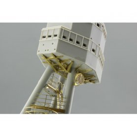 Eduard 1:200 USS Arizona part 4 main top dla Trumpeter 03701
