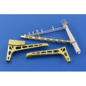 Eduard 1:200 USS Hornet CV-8 part 1 cranes