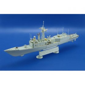 USS Oliver H. Perry FFG-7 Academy 14102