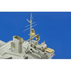 Eduard 1:350 HMS Queen Elizabeth 1943 pt 3 superstructure dla Trumpeter 05324