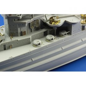 HEduard 1:350 MS Queen Elizabeth 1943 pt 5 deck and main batteries dla Trumpeter 05324