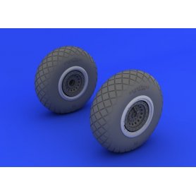 Eduard 1:32 B-17 wheels dla HK Models