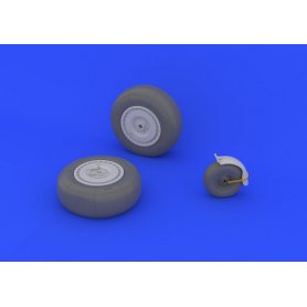 Eduard 1:32 Junkers Ju-88 wheels late dla Revell
