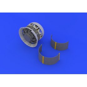 Eduard 1:32 F4U-1 engine dla Tamiya