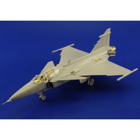 Eduard 1:48 JAS-39 Gripen dla Italeri