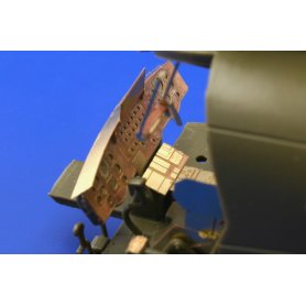 ACH-47A Chinook interior ITALERI