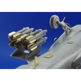 AH-64A HASEGAWA