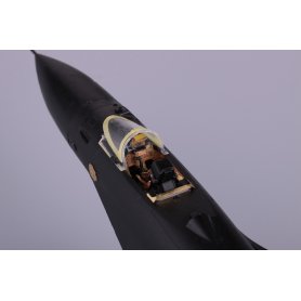 Eduard 1:72 Sukhoi Su-33 Flanker D dla Zzezda 7297