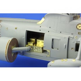 Sea King AEW.2 exterior CYBER HOBBY