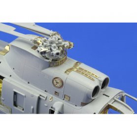 SH-3D Sea King exterior CYBER HOBBY