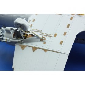 Eduard 1:72 C-47 surface panels dla Airfix A08014