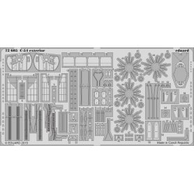 C-54 exterior Revell 04877