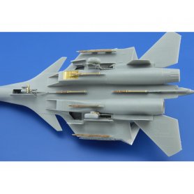 Eduard 1:72 Sukhoi Su-33 dla Trumpeter 01667