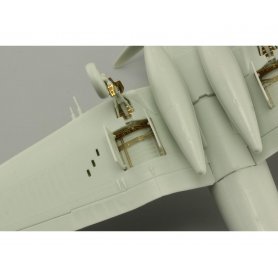 Eduard 1:72 F4U-4 dla Revell 03955
