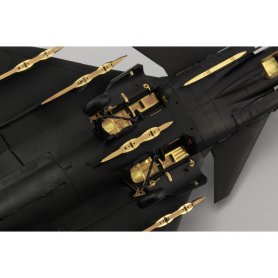 Eduard 1:72 JAS-39D dla Revell 3965