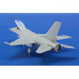 Eduard 1:72 F-16CJ block 50 S.A. dla Tamiya