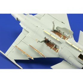 Eduard 1:72 JAS-39C S.A. dla Revell 04999