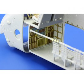 Wessex HU.5 interior S.A ITALERI