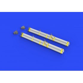 Eduard 1:32 Bazooka rocket launchers for P-40