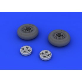 Spitfire wheels - 4 spoke EDUARD