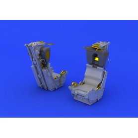 Eduard 1:48 F-4B ejection seats late dla Academy