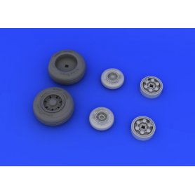 Eduard 1:48 Tornado IDS wheels dla Revell