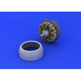 B-17F/G engines (Revell / Monogram)