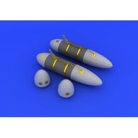 Eduard 1:48 US 108gal paper tanks
