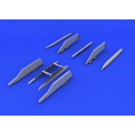Eduard 1:48 F-104 pylons