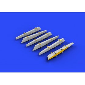 Eduard 1:48 Draken- Danish pylons dla Eduard i Hasegawa