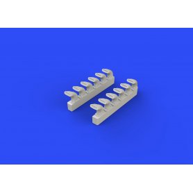 Eduard 1:72 Spitfire exhaust stacks fishtail dla Eduard 70121