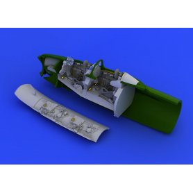 UTI MiG-15 cockpit EDUARD