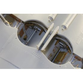 Eduard BIG 1:32 Messerschmitt Me-262 A-1 Schwable dla Trumpeter