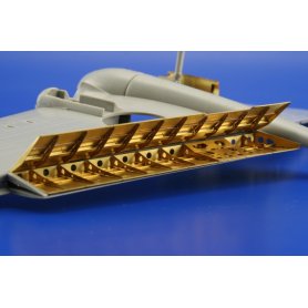 Eduard BIG 1:32 Curtiss P-40B dla Trumpeter