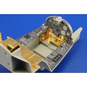 Eduard BIG 1:32 A-7E SJU-8 dla Trumpeter