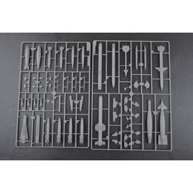 TRUMPETER 1:32 02250 GRUMMAN A-6E INTRUDER TRAM