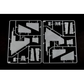 Trumpeter 1:32 Sukhoi Su-25UB Frogfood B