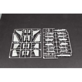 TRUMPETER 1:32 02286 AV-8B HARRIER II PLUS