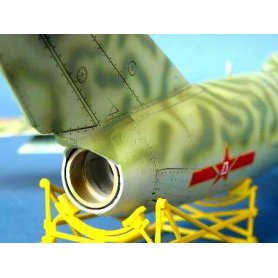 TRUMPETER 1:32 02204 THE PLAAF MIG-15 BIS FIGHTER
